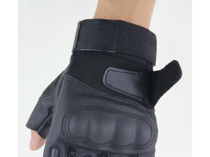High Quality Outdoor Protective Wear Half Finger Fighting Tactical Gloves